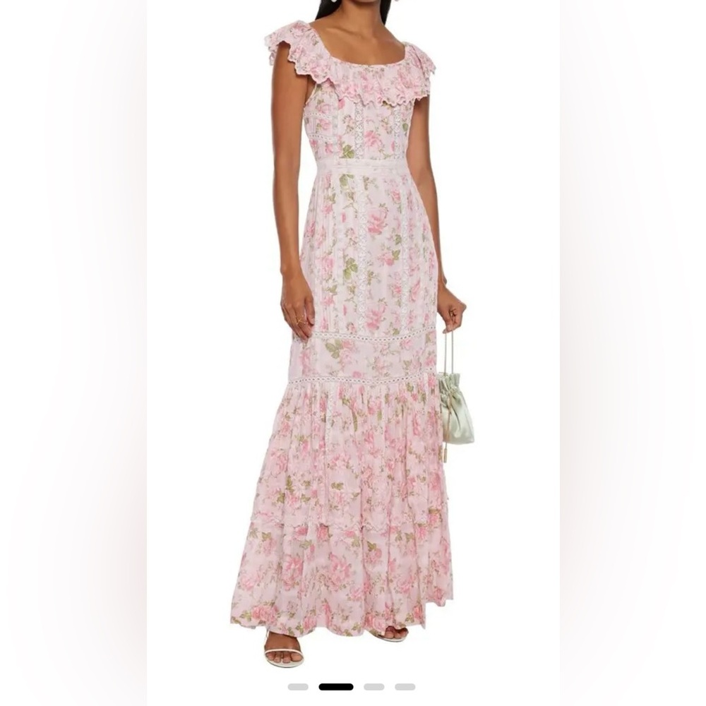 LOVESHACKFANCY
 
Niko ruffled floral-print cotton-voile maxi dress
US 2